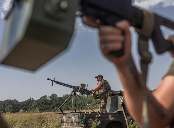 Новини України - ППО відбила атаку понад 100 російських дронів