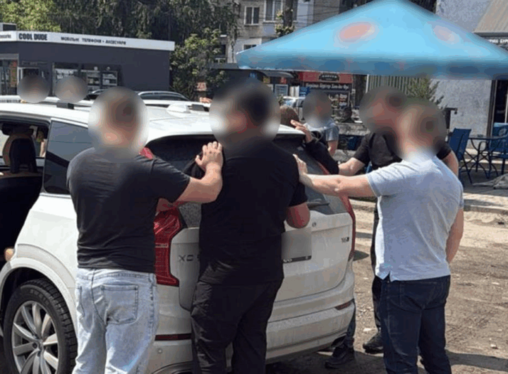 Новини України - Пропонував хабар за СЗЧ: у Львові затримали родича військового