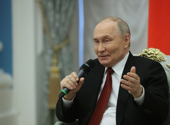 Новини світу - Путін з'явиться у мультфільмі Простоквашино