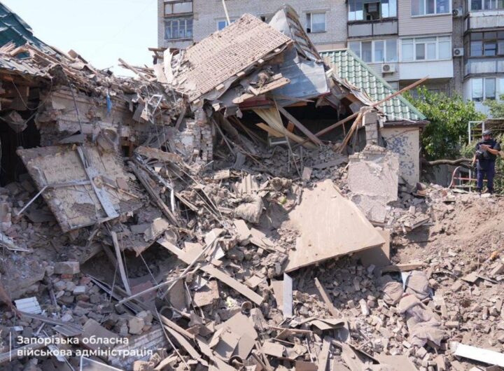 Новини політики - Росіяни скинули КАБи на Запоріжжя, є поранені