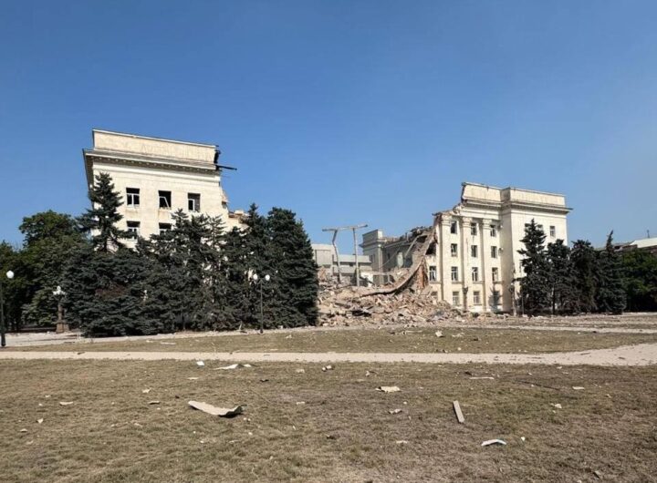 Новини України - Росіяни знищили будівлю Херсонської ОВА