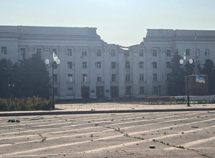 Новини України - Росіяни зруйнували КАБами центр Херсона