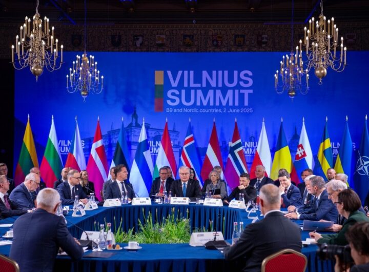Новини України - Саміту Бухарестської дев’ятки: Зеленський анонсував нові оборонні пакети