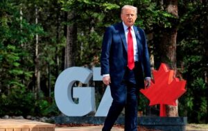 Новини світу - Трамп різко відповів Макрону щодо причин від’їзду з саміту G7