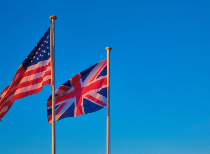 Новини світу - Трамп відтермінував нові мита для Британії