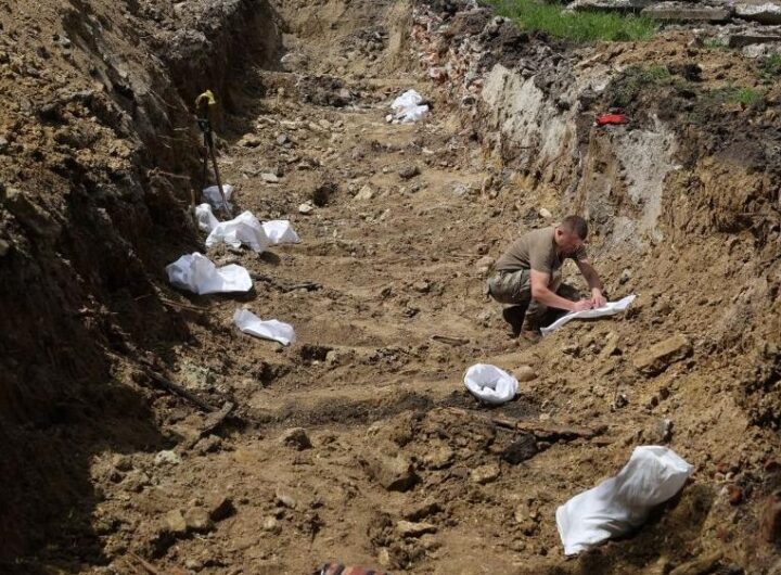 Новини України - У Львові ексгумували понад 160 поховань із Пагорба слави