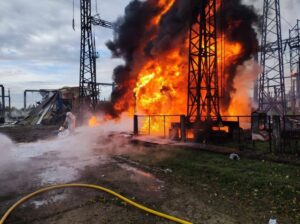 Новини України - Удари по енергетиці: чи будуть відключення світла