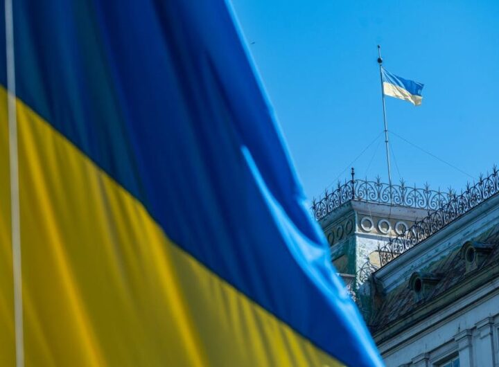 Новини України - Україна відзначає День Конституції