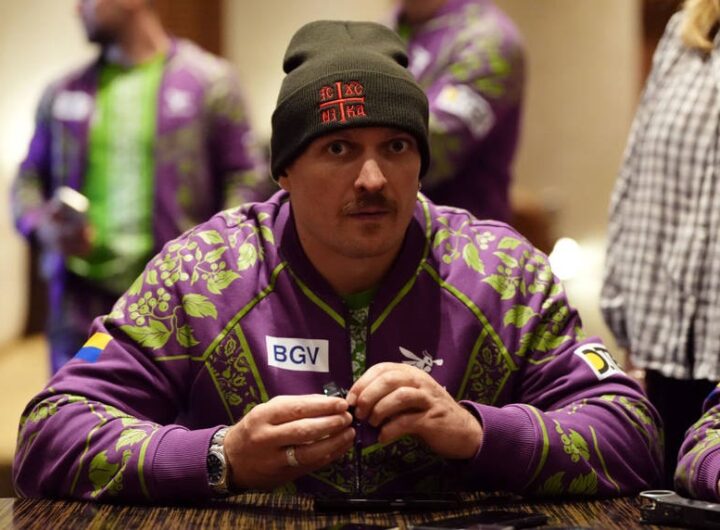 Новини спорту - Усик - професіонал: Джонс оцінив завершення співпраці з Красюком