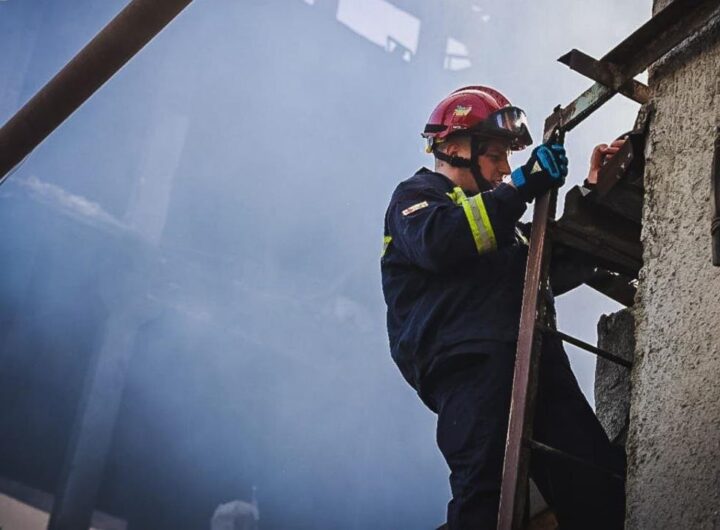 Новини України - В Харкові ліквідовано пожежу на підприємстві після обстрілу 7 червня