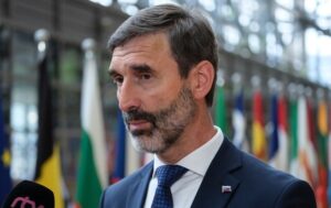 Новини політики - В Словаччині висунули умови для підримання санкцій проти РФ