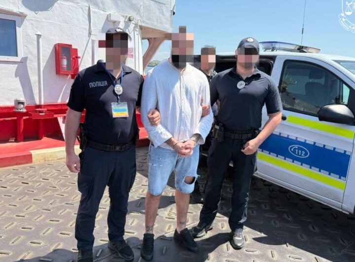 Новини України - В Україну екстрадували організатора банди паліїв