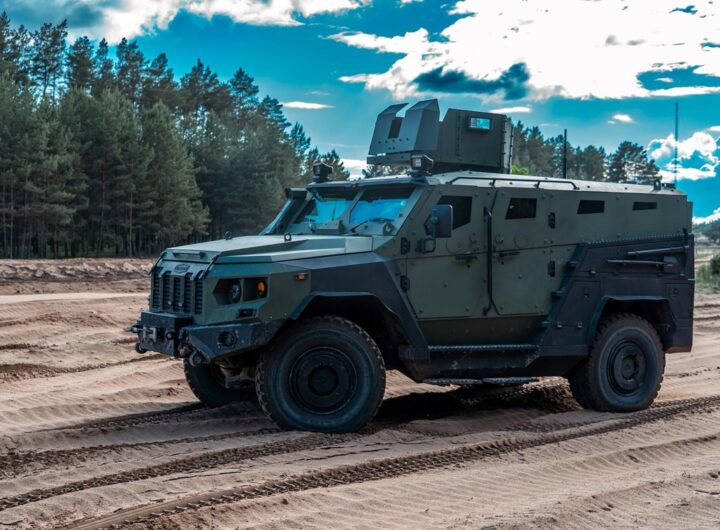 Новини України - ЗСУ отримають новий бронеавтомобіль Варта-2