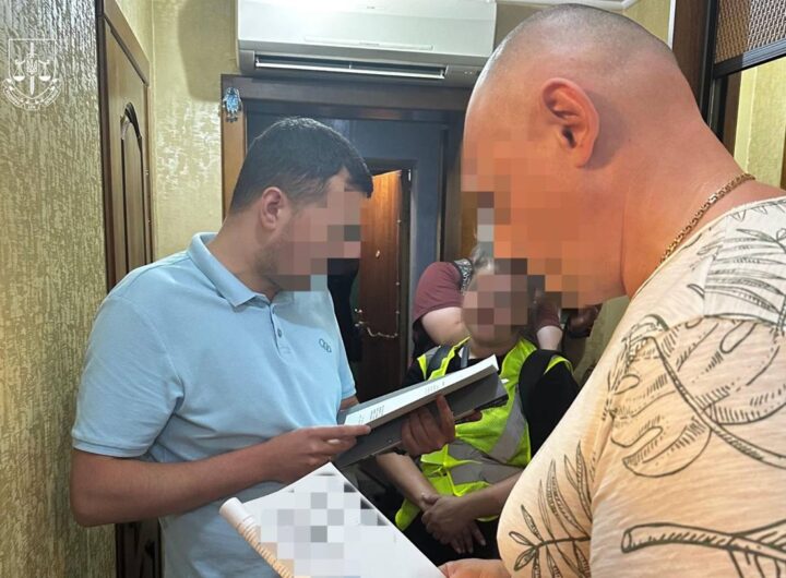 Новини України - Адвокат пропонував мільйон доларів за звільнення підзахисного