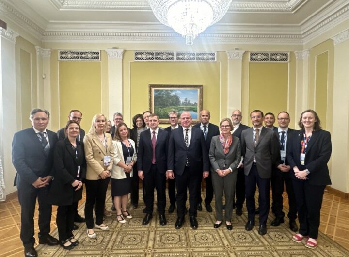 Новини України - До України прибула делегація послів ОБСЄ вперше за вісім років