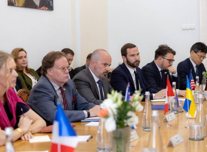 Новини України - Генпрокурор розповів про зустріч з представниками G7