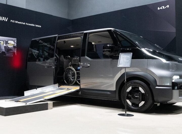Авто новини - Kia розкрила деталі модульної електровантажівки PV5