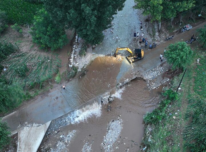 Новини світу - Китай накрили потужні зливи, є загиблі