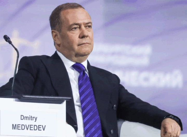 Новини світу - Медведєв "рекомендував" генсеку НАТО вчити російську та згадав про Сибір
