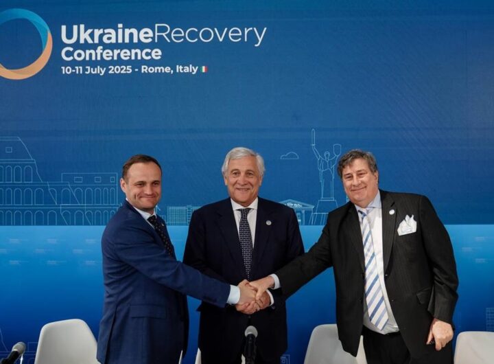 Новини бізнесу - На відновлення України залучили додаткових €3,6 млрд - Кулеба