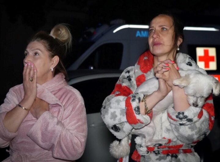 Новини України - Нічна атака на Одесу: врятовано 10 людей