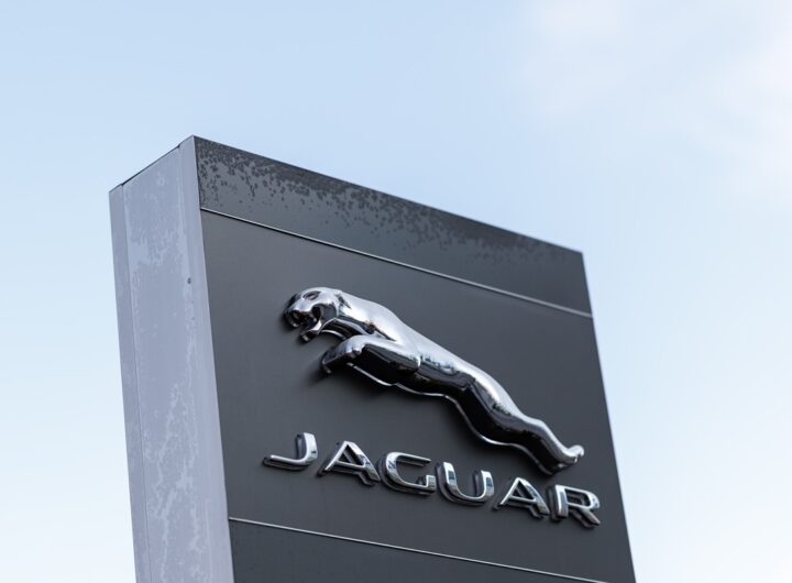Авто новини - Продажі Jaguar в Європі обвалилися на 97%