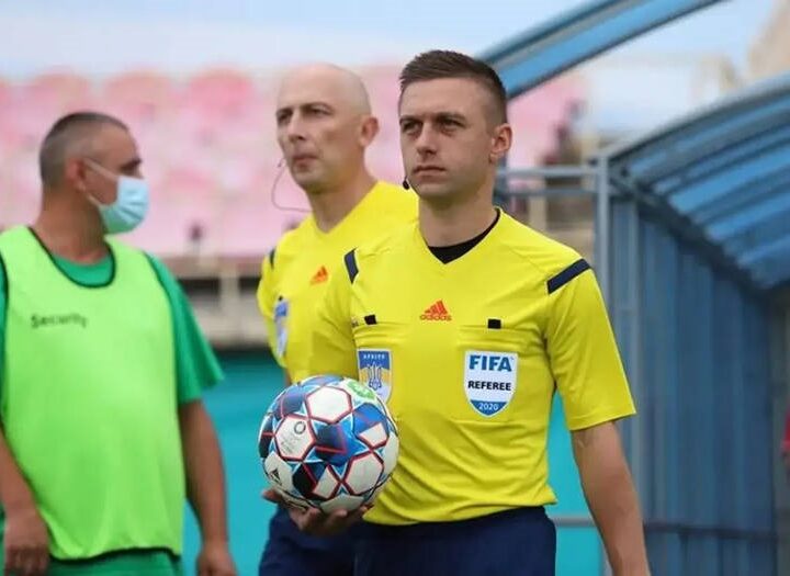 Новини спорту - Рефері з України виступлять суддями матчу кваліфікації Ліги чемпіонів