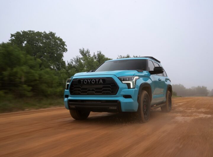 Авто новини - Toyota оновила позашляховик Sequoia