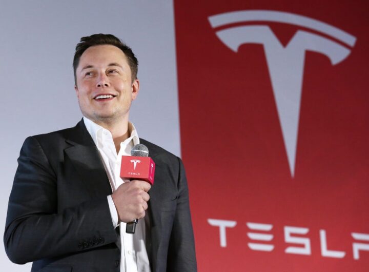 Новини світу - У Tesla проблеми після оголошення Маска про створення партії
