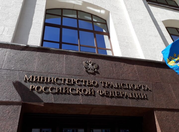 Новини світу - В будівлі Мінтрансу РФ раптово помер чиновник