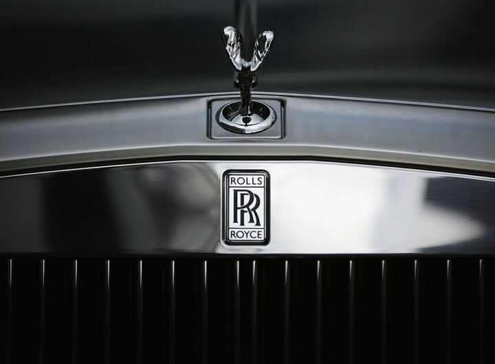 Новини бізнесу - В Росії зріс попит на люксові Rolls-Royce і Ferrari