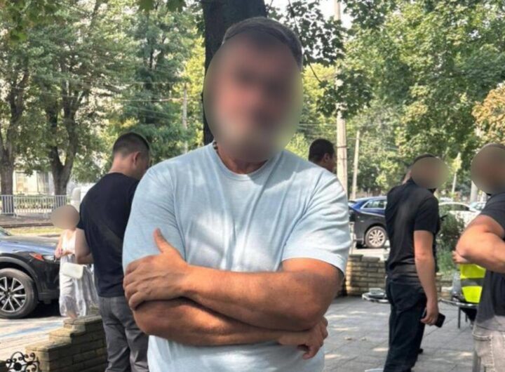 Новини України - Викрито шахрая, що за гроші обіцяв "працевлаштування" в Офісі генпрокурора