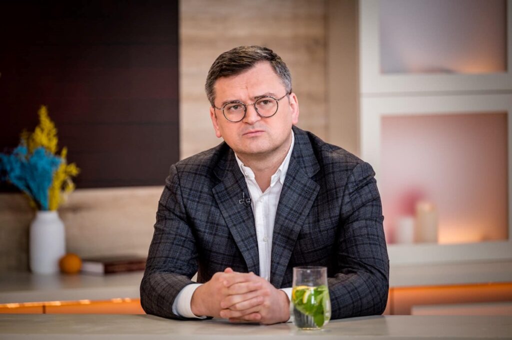 Новини України - "Всі мають це зʼїсти": Кулеба прокоментував скандальний закон