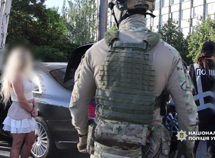 У Запоріжжі викрили угруповання на чолі з адвокаткою, яке сприяло чоловікам виїхати за кордон