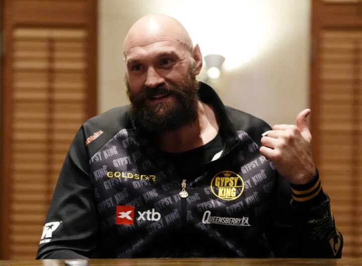 Новини спорту - Ф’юрі - про зустріч Усика з Ітаумою: Бій молодого хлопця проти старого