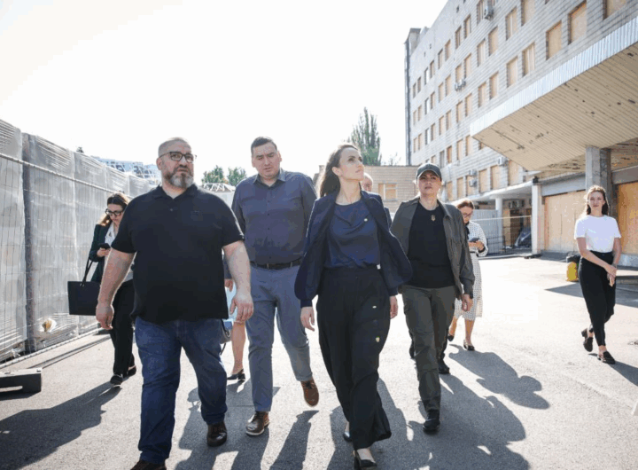 Новини світу - Глава МЗС Румунії вперше з 2022 року приїхала до Києва