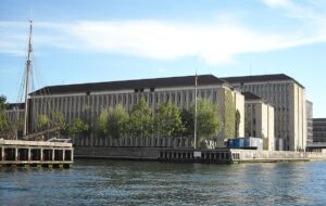 Новини світу - МЗС Данії викликало представника США через "секретну операцію" в Гренландії