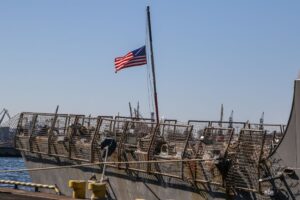 Новини світу - Нагорода за "голову" Мадуро: Трамп відправив до Венесуели військові кораблі