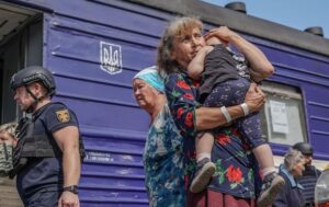 Новини України - Обовʼязкову евакуацію оголосили у 14 населених пунктах Донеччини