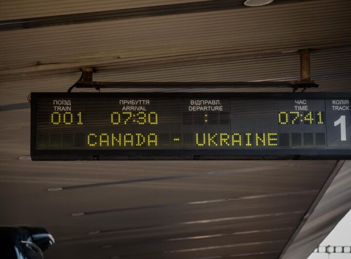 Новини України - Прем’єр-міністр Канади прибув з візитом у Київ