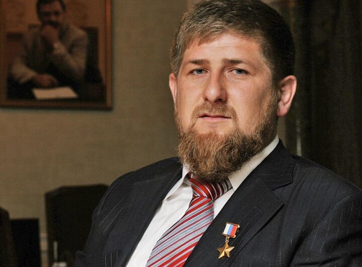 Новини світу - Родина Кадирова сама собі вручила понад 80 нагород