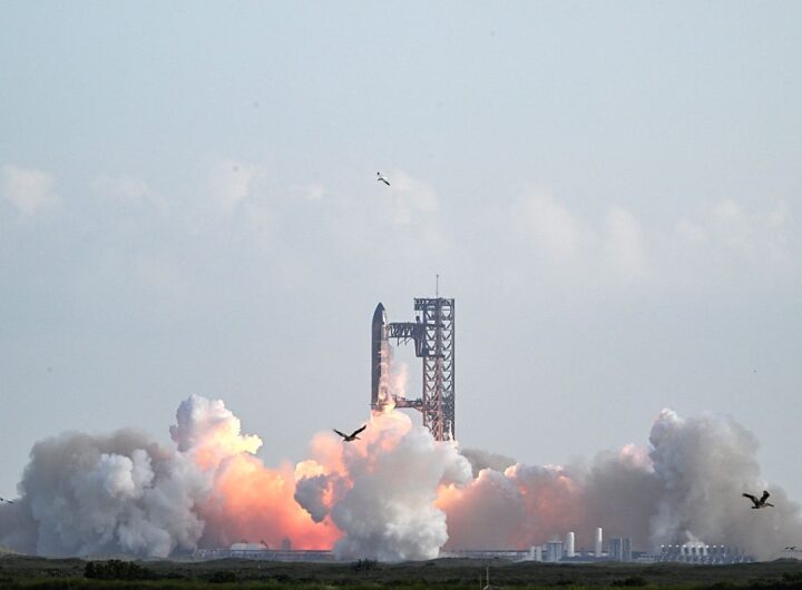 Технології - SpaceX здійснила рекордний запуск Falcon 9