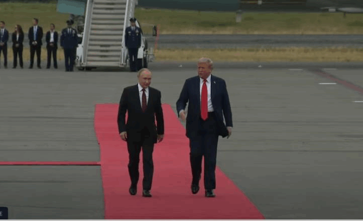Новини політики - Трамп і Путін зустрілися на Алясці