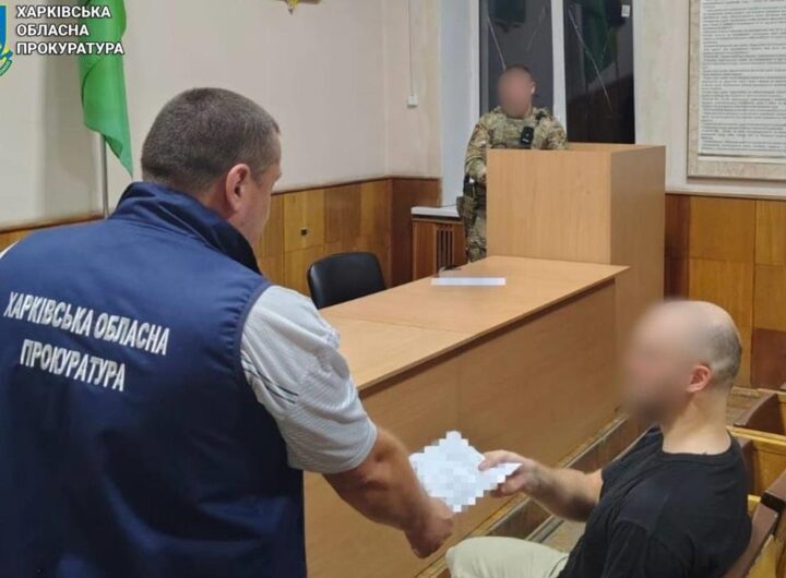Новини України - У Харкові чоловік напав з ножем на поліцейського і працівників ТЦК