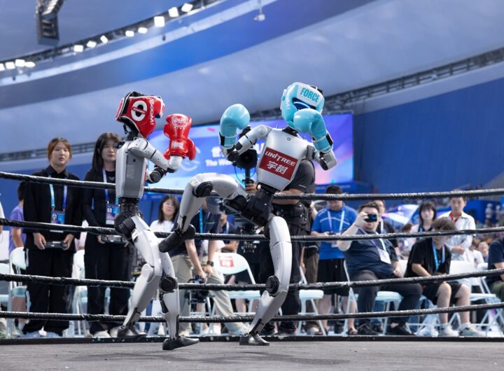 Новини світу - У Пекіні стартували перші Олімпійські ігри для людиноподібних роботів