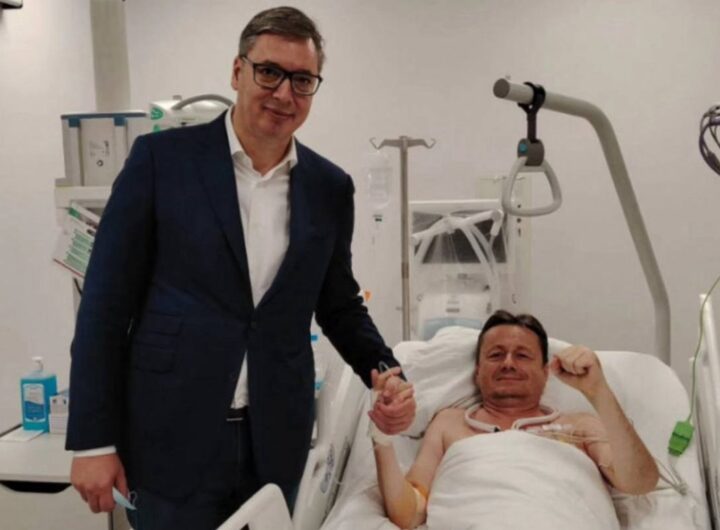 Новини світу - У соратника Вучича стався інсульт у прямому ефірі