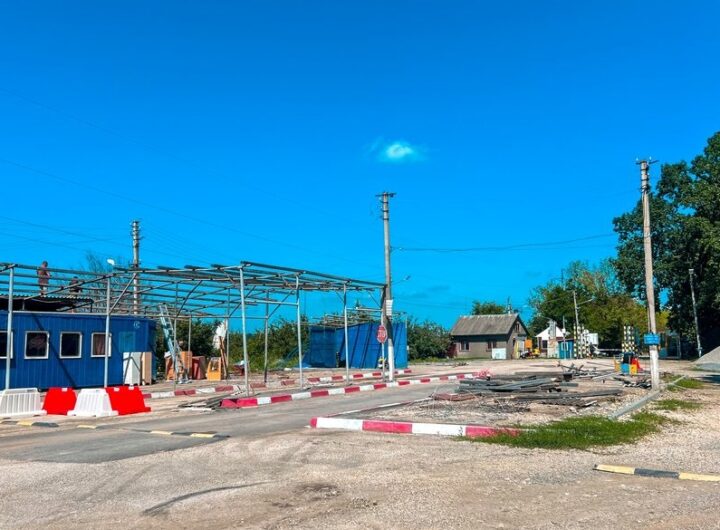 Новини України - Українців попереджають про можливі черги на кордоні з Молдовою