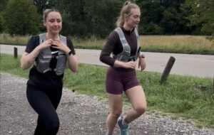Новини світу - В Британії поліціянтки видавали себе за бігунок, щоб виявити насильників