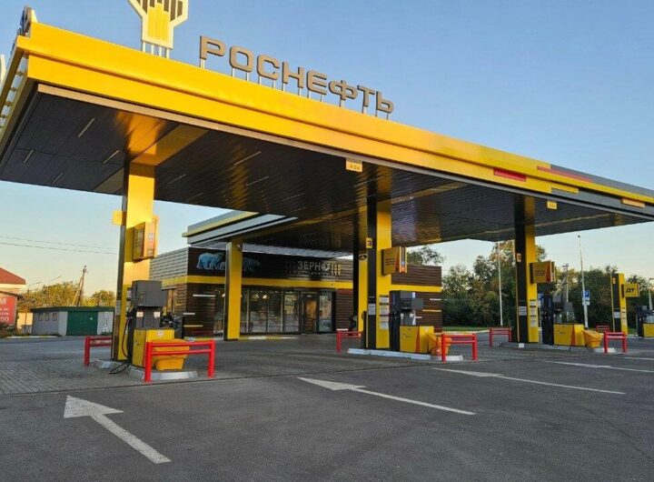 Новини бізнесу - В Росії ціни на бензин другий день поспіль б'ють рекорди