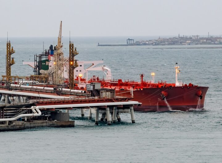 Новини бізнесу - В’єтнам почав закупляти в Росії нафтохімічну сировину